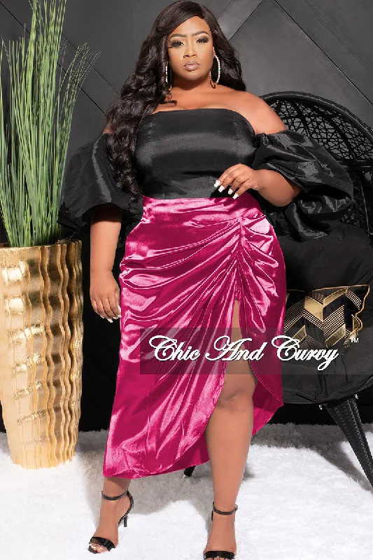 Final Sale Plus Size Satin Ruched Skirt in Fuchsia