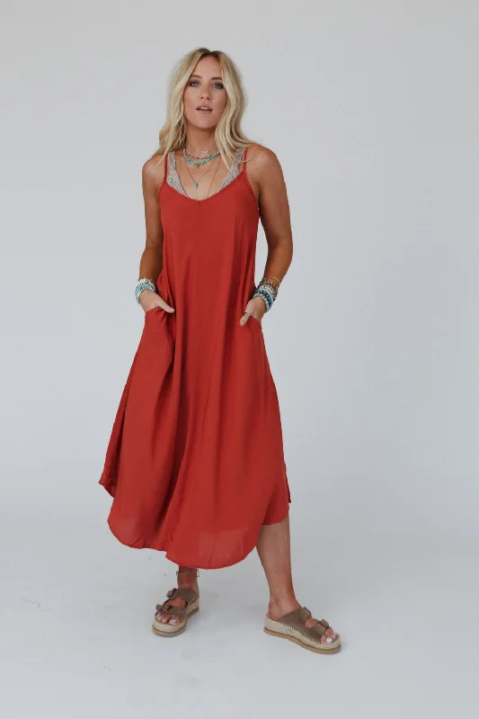 Around The Bend Maxi Dress - Rust