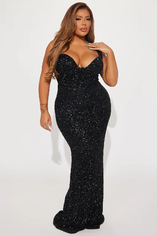 Alora Sequin Maxi Dress - Black