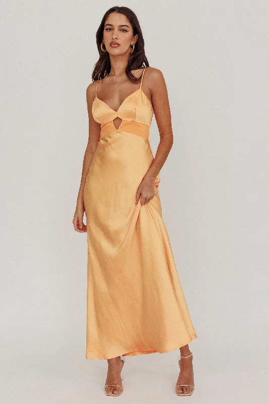 Eternal Sun Keyhole Bust Maxi Dress Mango