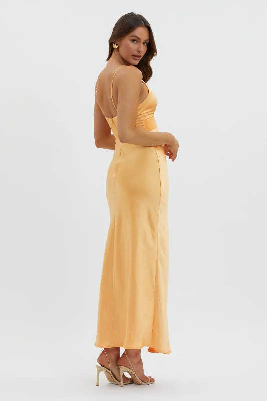 Eternal Sun Keyhole Bust Maxi Dress Mango